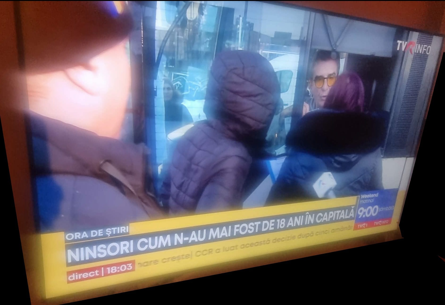 Stiri false cu ninsorile aparute la Tvr Info
