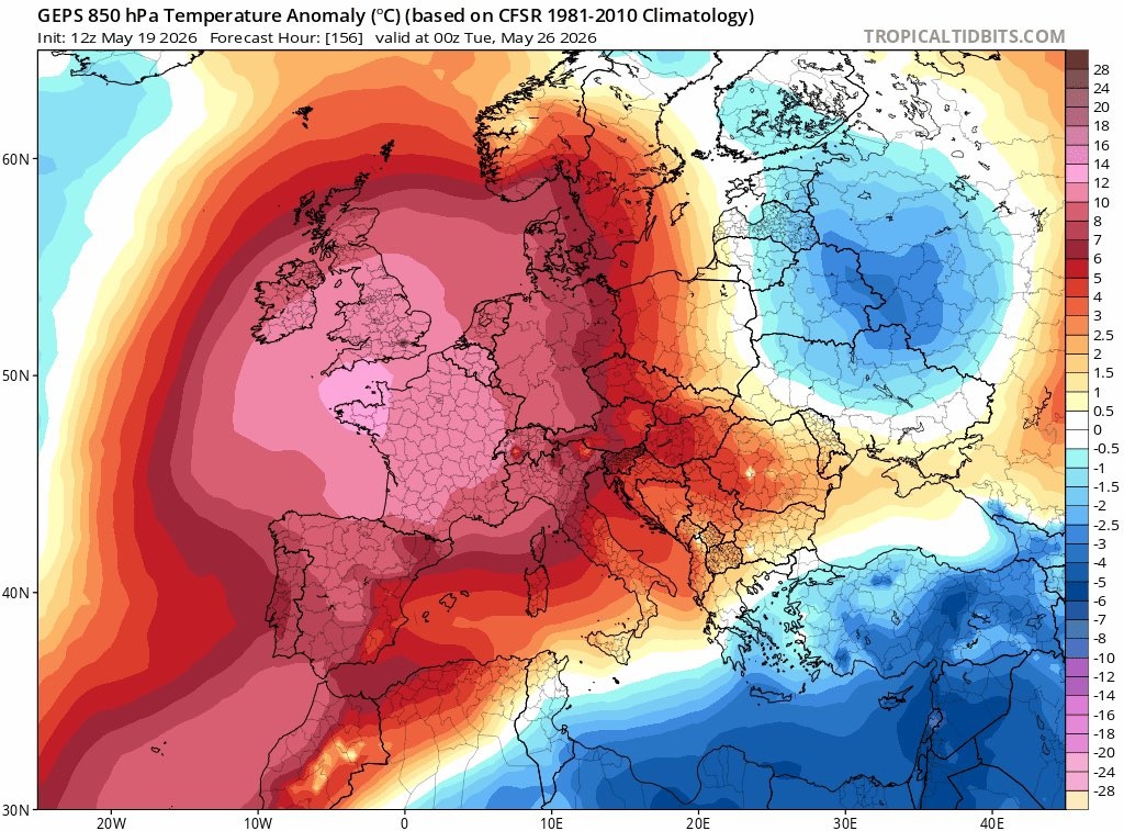 Diferențe față de normal ale temperaturii din altitudine estimate pentru Marți, 26 Mai 2026